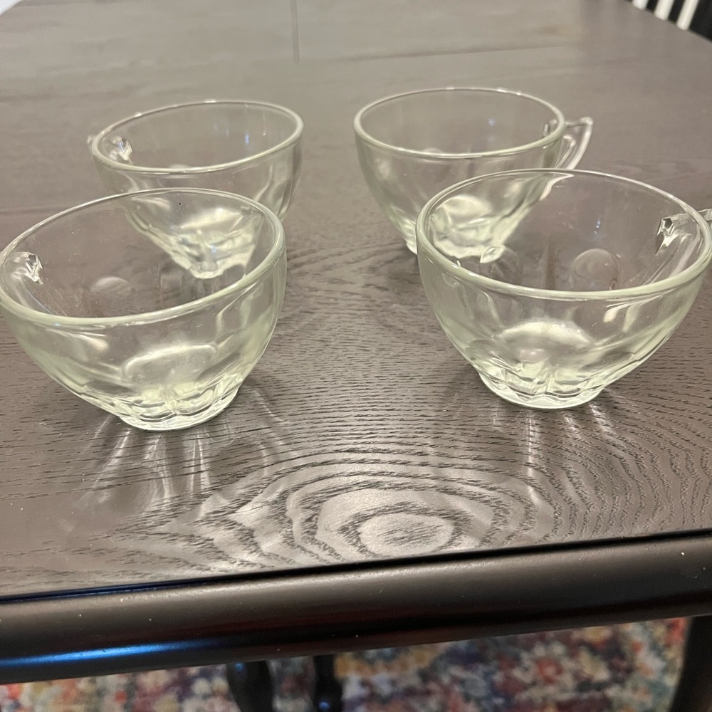 Set of 4 Vintage Anchor Hocking Punch Cups